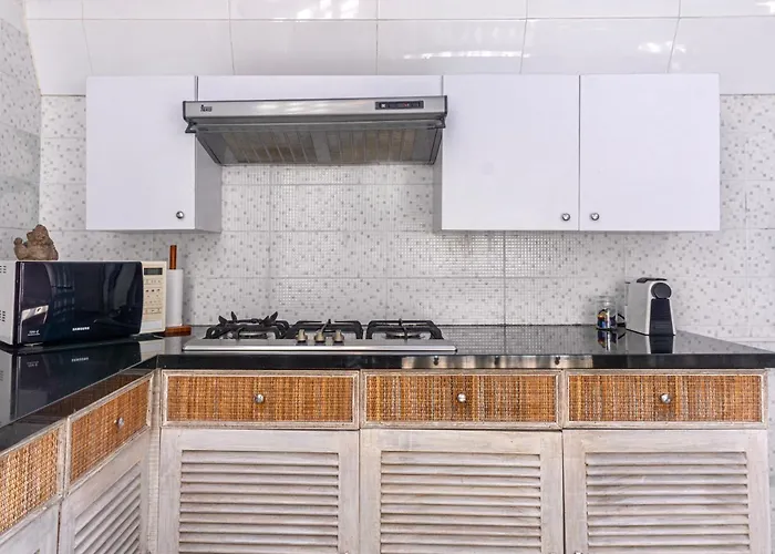 Villa Nari - Gg100x Seminyak, Bali